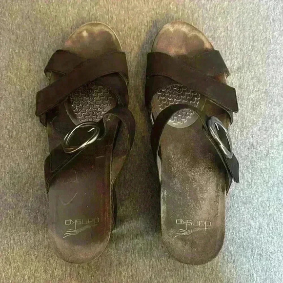 Dansko Susie Platform 2” Wedge Black Adjustable Leather Wedge Women 10 or 41 EU - Picture 8 of 14